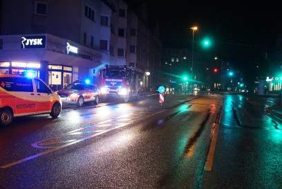 Pforzheim: Dachgeschosswohnungsbrand in einem Mehrfamilienhaus in der Nordstadt - sechs Personen Verletzt