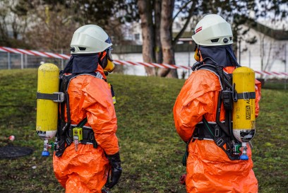 Weinstadt-Endersbach: Missgluecktes Chemie-Experiment loest Feuerwehreinsatz aus