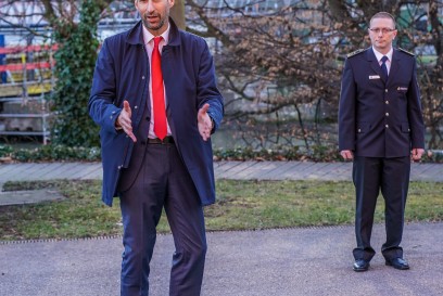 Esslingen am Neckar: Vier neue Fahrzeuge fuer die Feuerwehr Esslingen