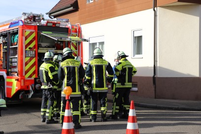 Kirchheim u. Teck: Brand in Mehrfamilienhaus Gegenstand in Brand geraten 