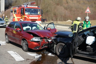 Aichelberg: Verkerhsunfall am Autobahnzubringer - Vollsperrung