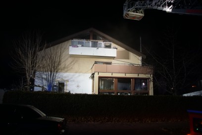 Sindelfingen:Wohnungsbrand in Mehrfamilienhauses 