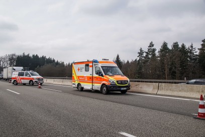 Boeblingen-Hulb: Auffahrunfall fordert vier Verletzte
