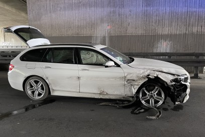 Boeblingen: Reifenplatzer fuer zu Schwerem Verkehrsunfall auf der B464