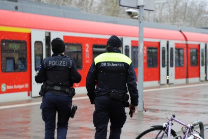 Kirchheim: Graffitisprueher loesen Feuerwehreinsatz aus