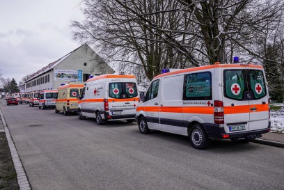 Flughafen Memmingen: Ukrainisches Waisenhaus evakuiert und in Bayern untergebracht
