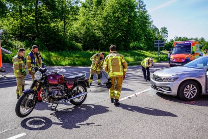 Esslingen: Vorfahrtsunfall fodert verletzten Motorradfahrer