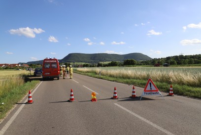 Dettingen: B465 Owen richtung Dettingen Verkehrsunfall fuehrt zur Vollsperrung