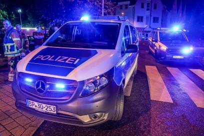 Esslingen-Zell: Personenunall am Bahnhof
