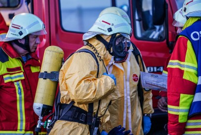 Koengen: Chemische Reaktion in Firma loest Feuerwehreinsatz aus