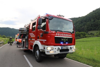 Gutenberg: PKW kommt von Fahrbahn ab und ueberschlaegt sich