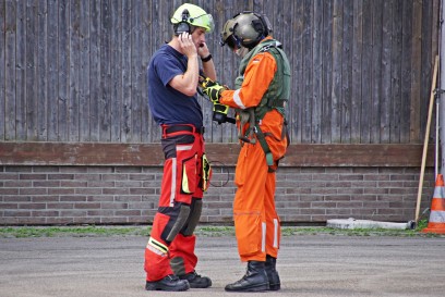 Degerloch: SAR Hubschrauber zu Besuch bei der Feuer- und Rettungswache 5 Filder