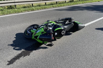 Simmotzheim: Motorradfahrer nach Ueberholmanoevern schwer Verletzt 