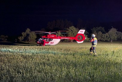 Weil der Stadt - Muenklingen: Mehrere Verletzte nach Explosion eines Ethanol Ofen