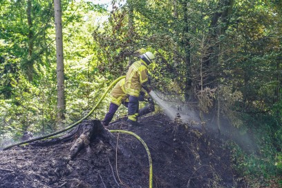 Murrhardt: Waldbrand fordert die Feuerwehr