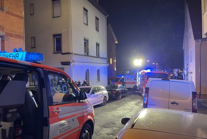 Stuttgart: Kochen mit Kohle in Wohnung loest Feuerwehreinsatz aus