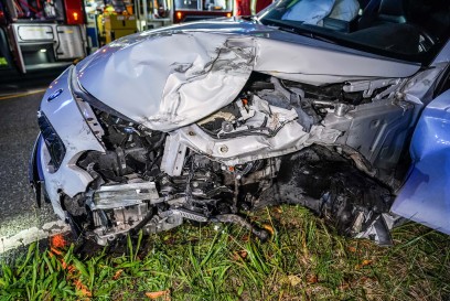 Wernau: Schwerer Verkehrsunfall nach Ueberholvorgang in einer Kurve