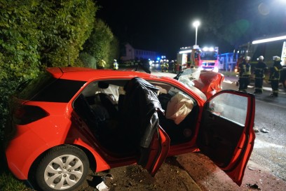 Bartenbach: Betrunkener Autofahrer fluechtete vor der Polizei und verunglueckte