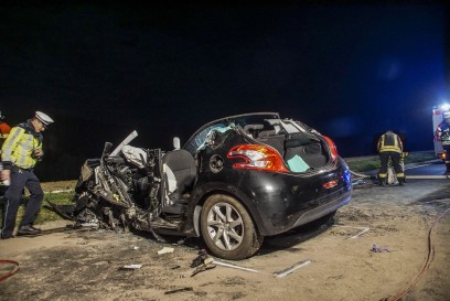 Weil der Stadt: Zwei Personen bei schwerem Unfall am Samstagabend verletzt