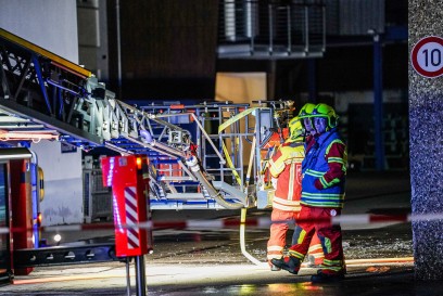 Metzingen: Brand in Lagerhalle