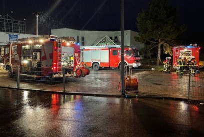 Weil der Stadt: Rauchentwicklung in leer stehendem Industriegebaeude