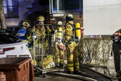 Esslingen-St. Bernhardt: Kellerbrand in einem Mehrfamilienhaus
