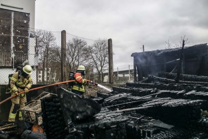 Boeblingen: Brand einer Gaststaette - Feuerwehr im Grosseinsatz