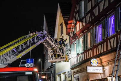 Schorndorf: Brandstiftung im Treppenhaus - 12 Verletzte