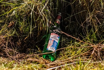 Uhingen-Holzhausen: Fahranfaenger flog von der Strasse