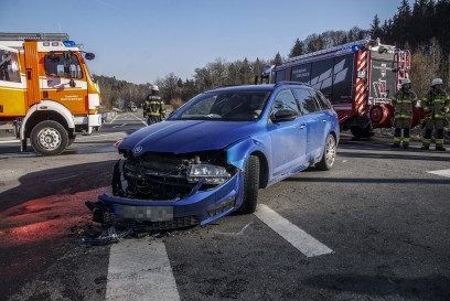 Boeblingen: Schwerer Unfall beim Abbiegen - Rettungshubschrauber im Einsatz