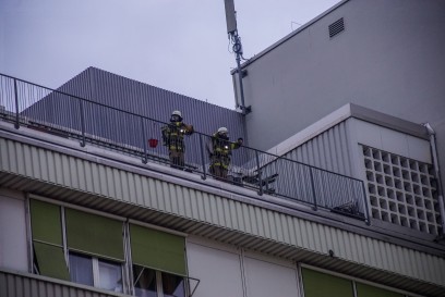 Boeblingen: Brand auf der Dachterasse beim Poco Einrichtungshaus