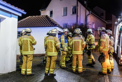 Esslingen-Hegensberg: Blitzeinschlag loest Feuerwehreinsatz aus