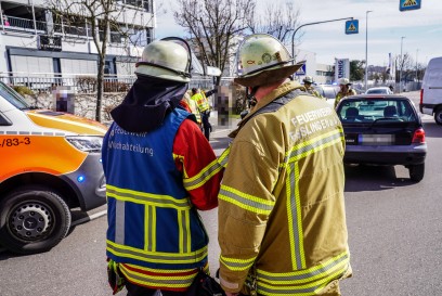 Esslingen: Vorfahrtsunfall fordert Verletzte