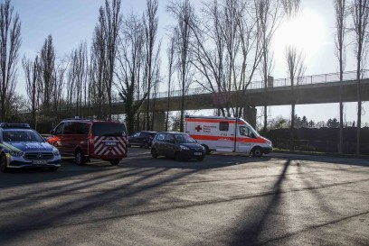 Sindelfingen-Maichingen: Gefahrstoffaustritt sorgt fuer laengeren Feuerwehreinsatz