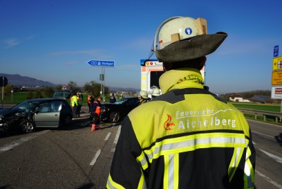Aichelberg: Schwerer Verkehrsunfall auf dem Autobahnzubringer 