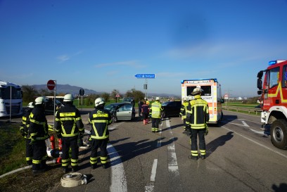 Aichelberg: Schwerer Verkehrsunfall auf dem Autobahnzubringer 