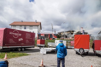 Calw-Simmozheim: Millionschaden nach Brand einer Schreinerei