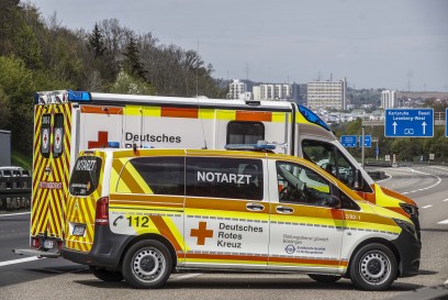 Leonberg: Schwerer Unfall auf der a8 sorgt fuer Stau