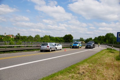 Wendlingen: Frontalcrash im Baustellenbereich auf der B313- Mehrere Verletzte 