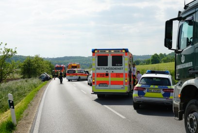 Kirchheim Teck: Frontalzusammenstoss auf der b297