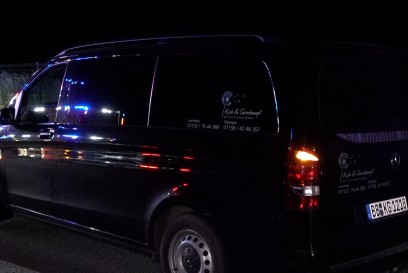 Leonberg: 57-jaehriger Motorradfahrer kracht in Leitplanke und verstirbt noch an der Unfallstelle