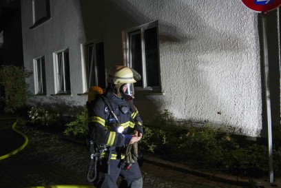 Sindelfingen: Brand in einem Kellerraum eines Wohngebaeude in der Altstadt fordert die Feuerwehr