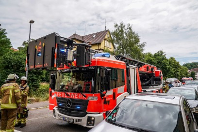 Esslingen-Pliensauvorstadt: Kueche brannte in Mehrfamilienhaus