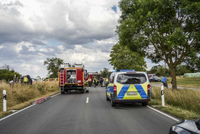 Steinenbronn: Frau nach PKW Ueberschlag im Fahrzeug eingeklemmt