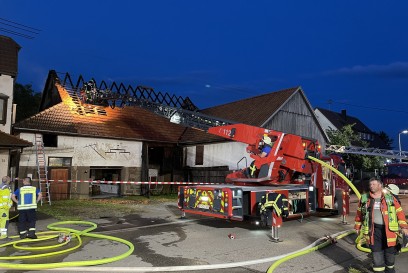 POL-Pforzheim: CW Bad Liebenzell - Monakam - Brand einer Scheune Bad Liebenzell - Monakam