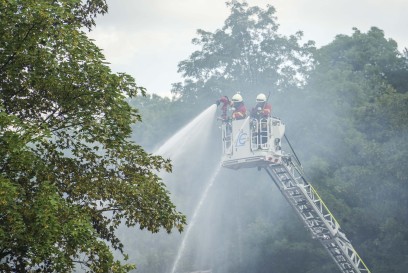 Leinfelden-Echterdingen: Grossbrand zerstoert die Eselsmuehle