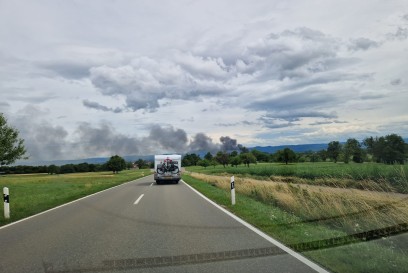 Walddorfhaeslach: Grossbrand in Firma 