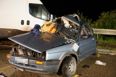 Geislingen Steige: Toedlicher Verkehrsunfall auf der B10