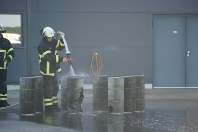 Zell unter Aichelberg: Brand in Lueftungsanlage ruft Feuerwehr auf den Plan