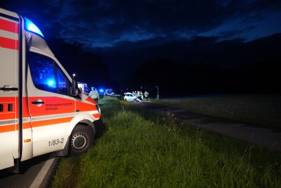 Gaertringen: Drei schwer Verletzte nach schweren Frontalzusammenstoss